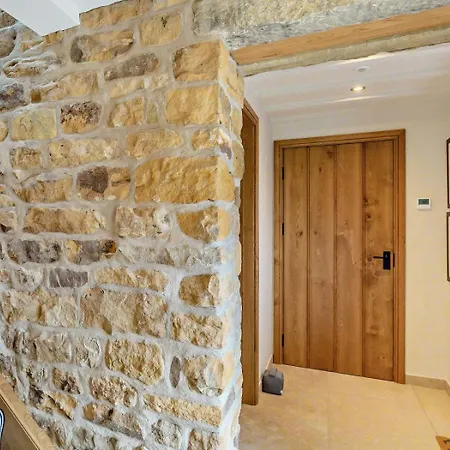 4 Bed In Ripon Oc-94628 Hébergement de vacances