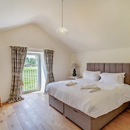 4 Bed In Ripon Oc-94628 Hébergement de vacances Laverton (North Yorkshire)