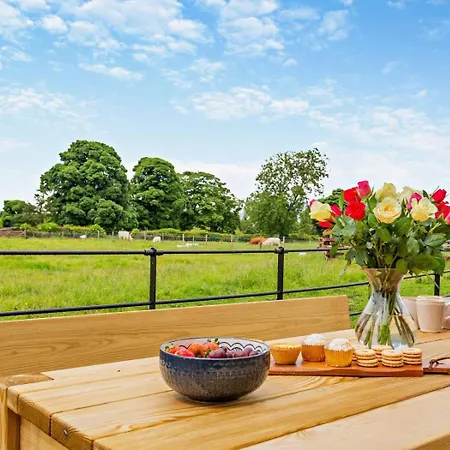 4 Bed In Ripon Oc-94628 Hébergement de vacances Laverton (North Yorkshire)